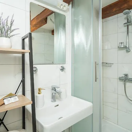 Lores アパート ドゥブロブニク